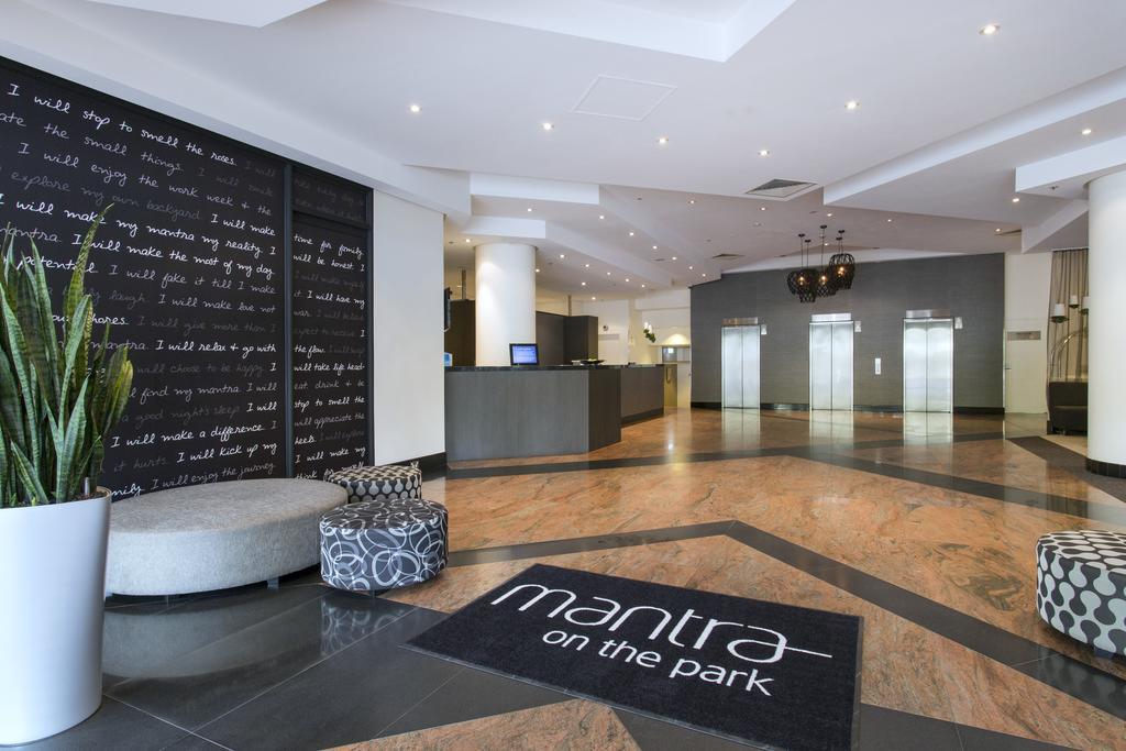 Aparthotel Mantra On The Park Melburne Exterior foto
