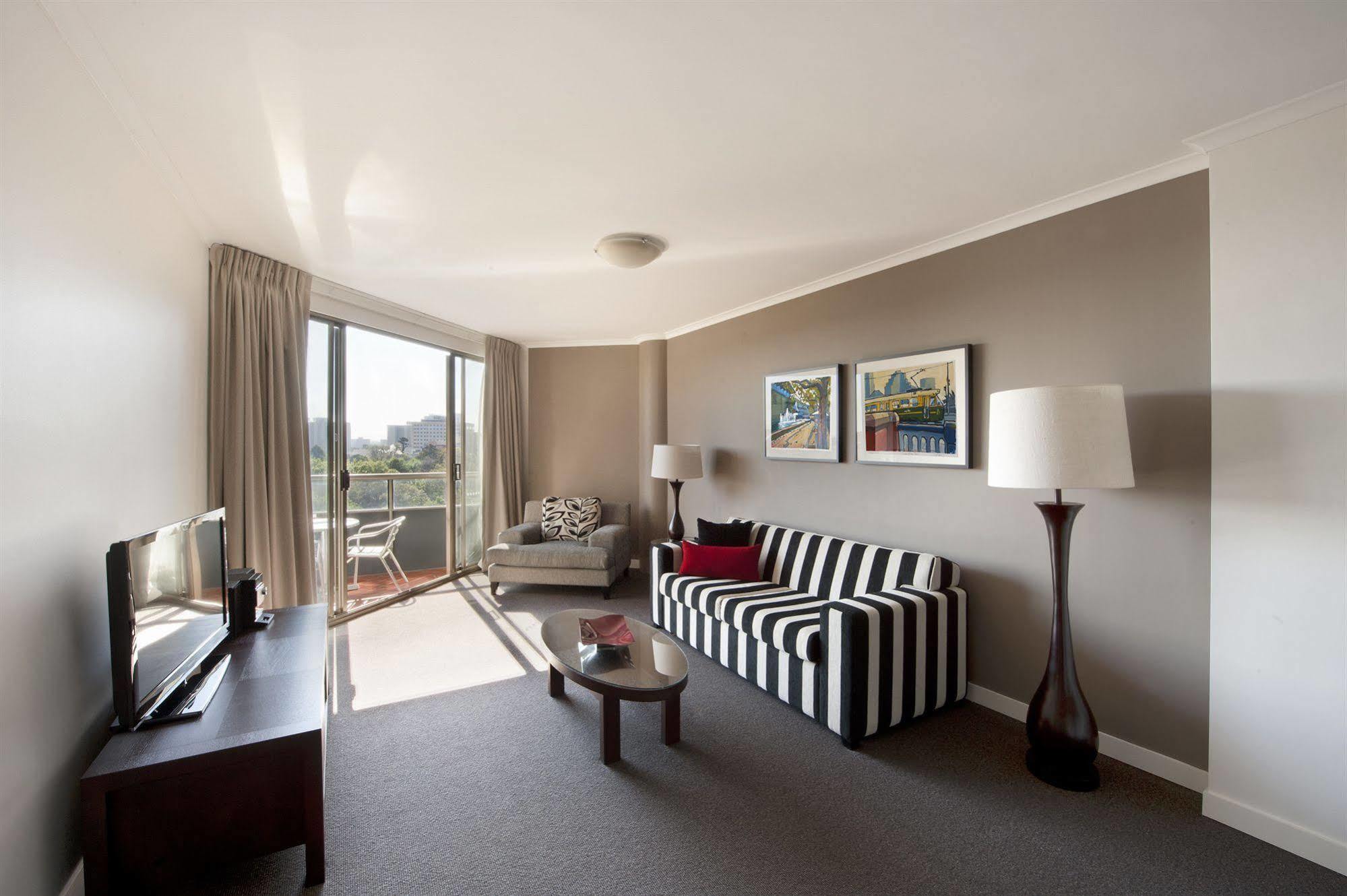 Aparthotel Mantra On The Park Melburne Exterior foto