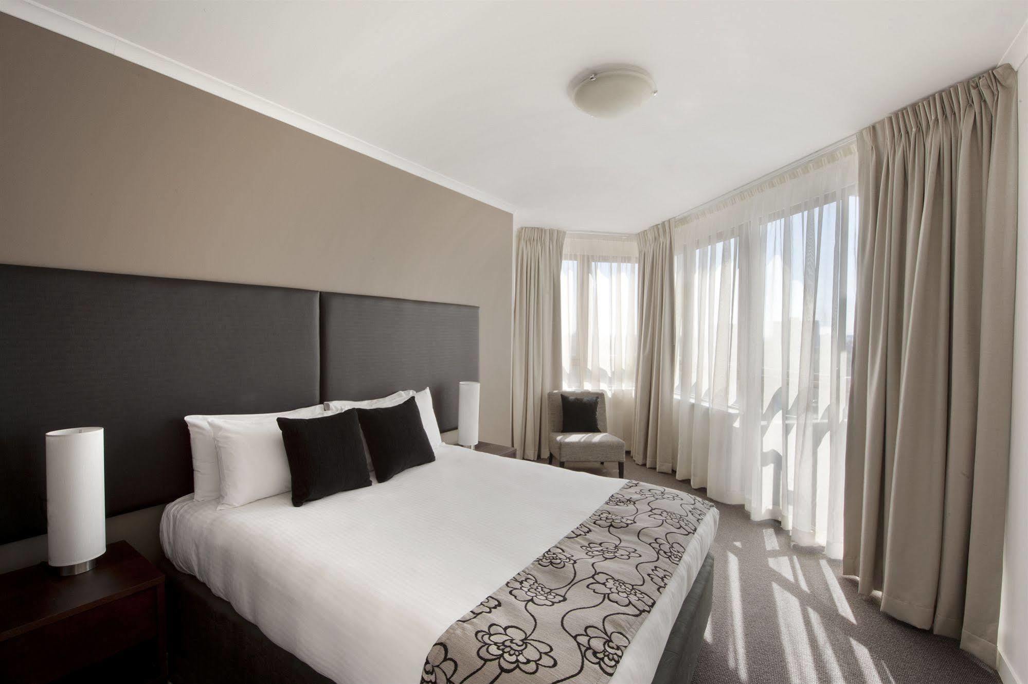 Aparthotel Mantra On The Park Melburne Exterior foto
